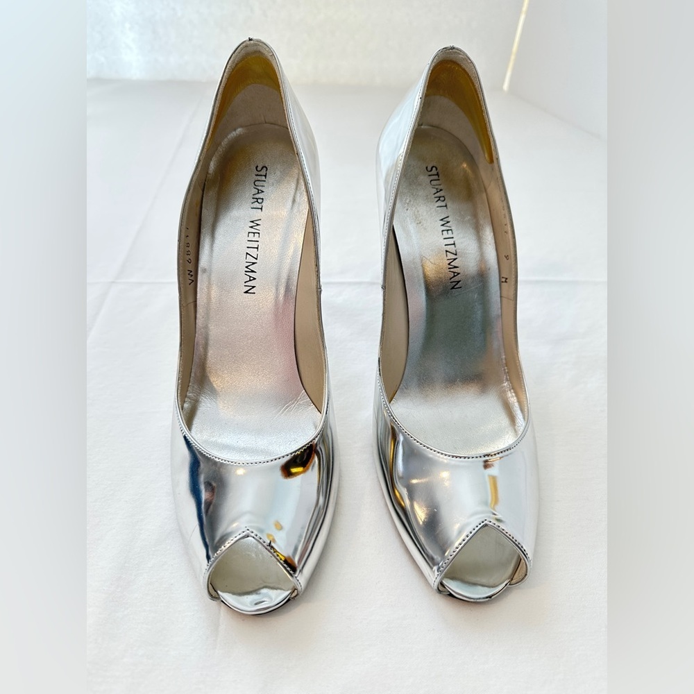 Stuart Weitzman Stunning Silver Patent Leather Peep Toe Stiletto Heels 9‎